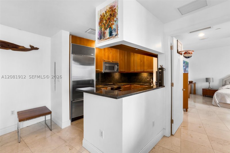 Condo for sale at Carbonell 1001