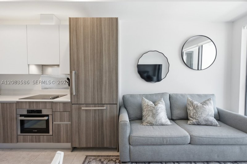 Comprar apartamento en Smart Brickell Residences 1704