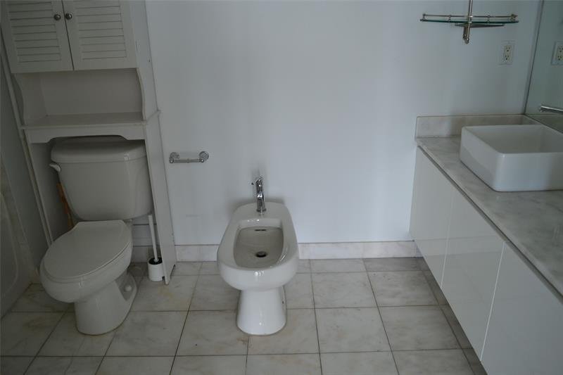 Apartment for rent at Blue Condominium 2806