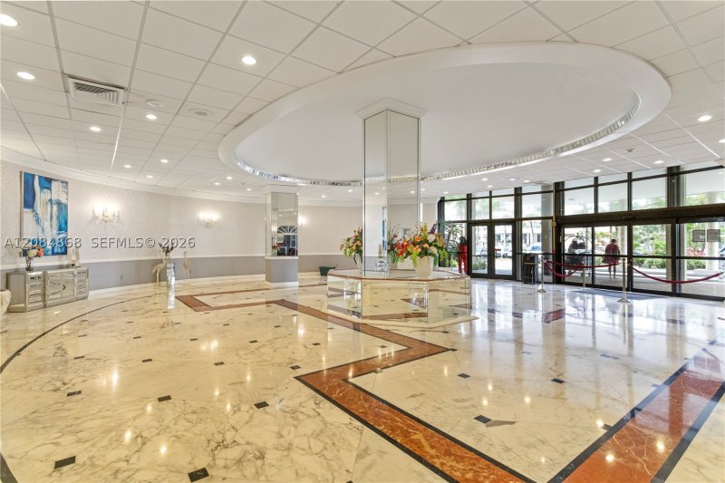Alquiler de apartamento en Hallmark of Hollywood 1710