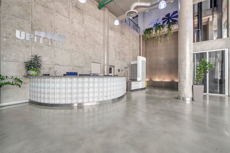 Comprar apartamento en Uptown Marina Lofts 725