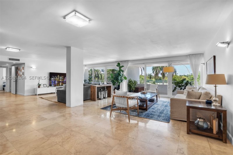 Alquiler de apartamento en Commodore Club South 310