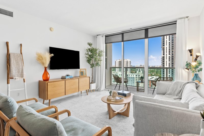 Alquiler de apartamento en 350 Las Olas Place 2250