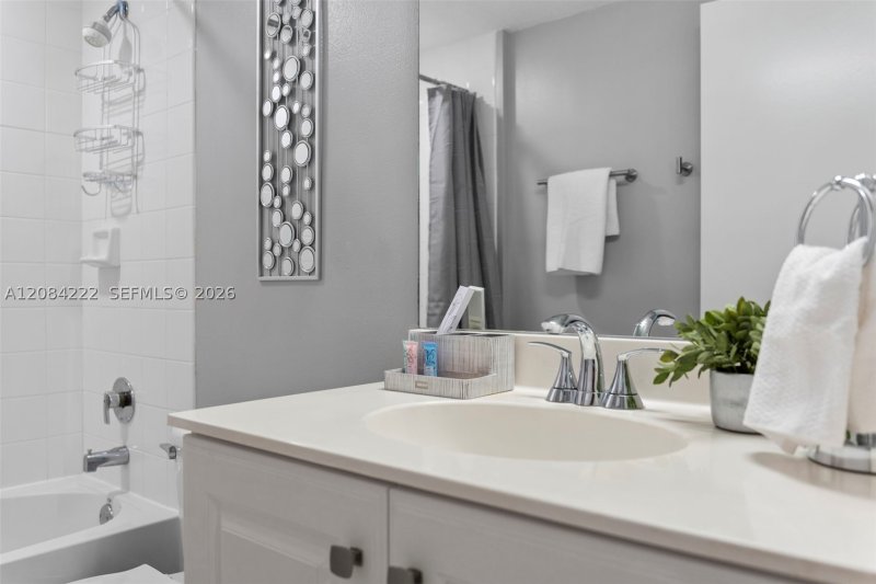 Alquiler de apartamento en Marina Bay Club 308