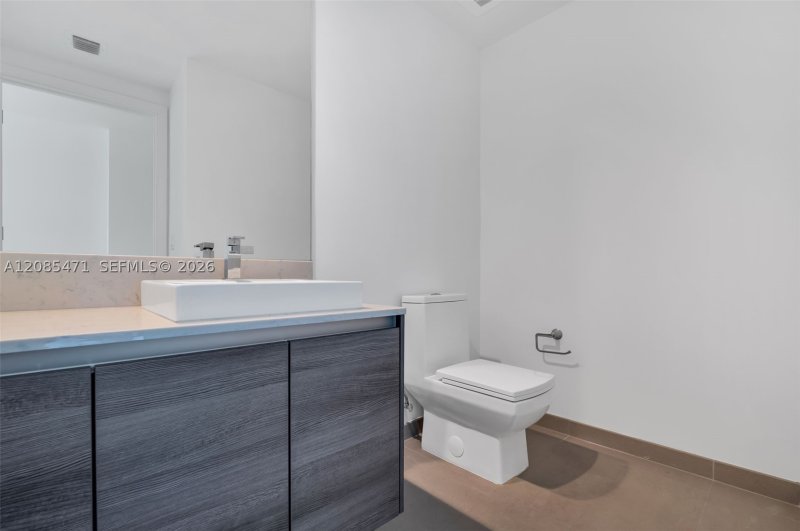Comprar apartamento no The Bond 3900-3901