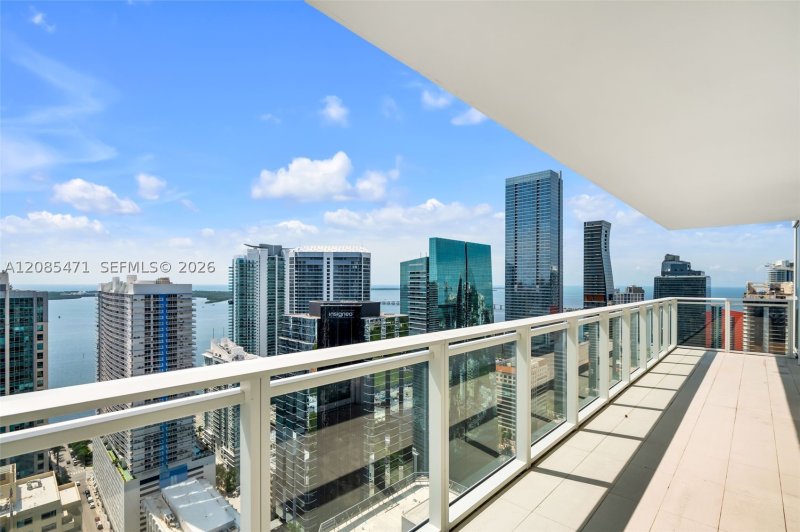 Comprar apartamento no The Bond 3900-3901