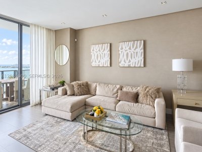 Icon Bay Apt #3503