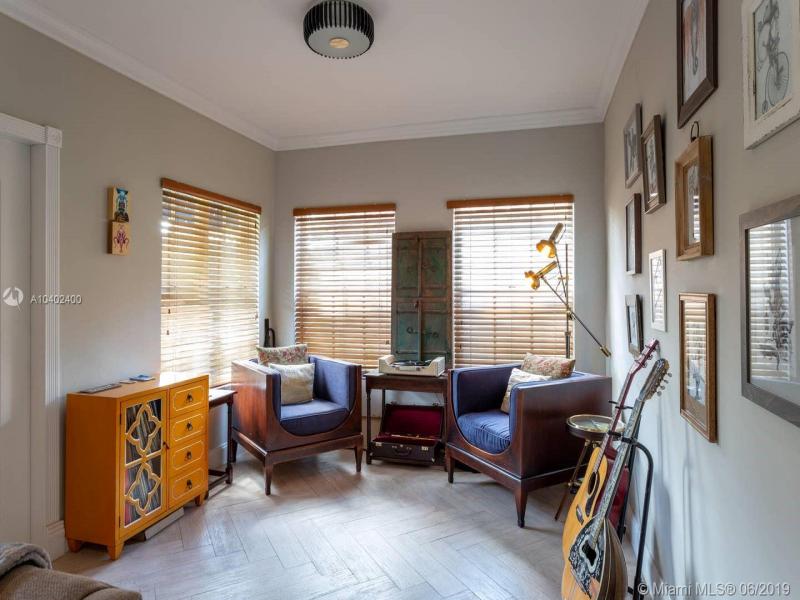 Property photo # 9