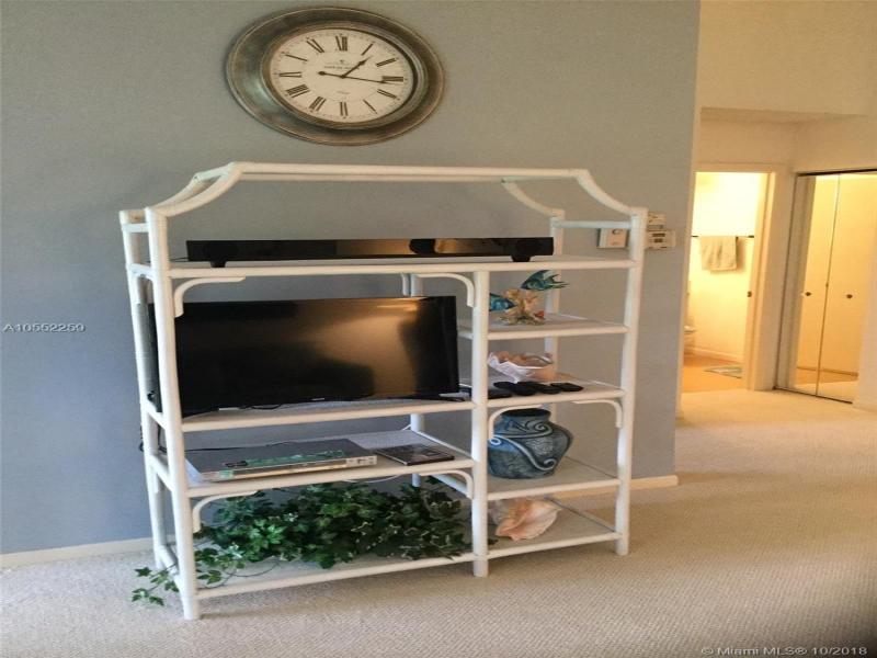 Property photo # 9