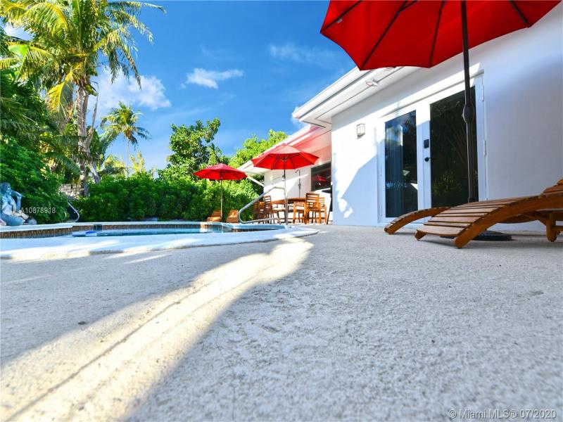Property photo # 0