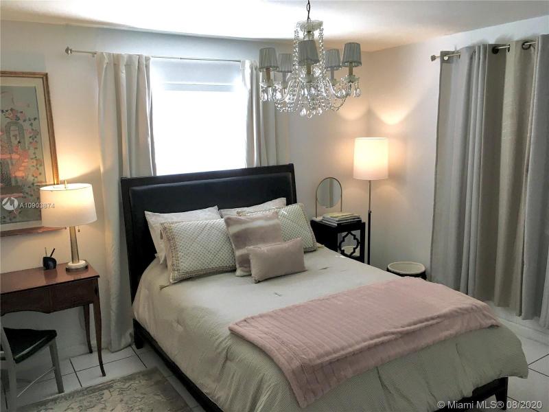 Property photo # 0