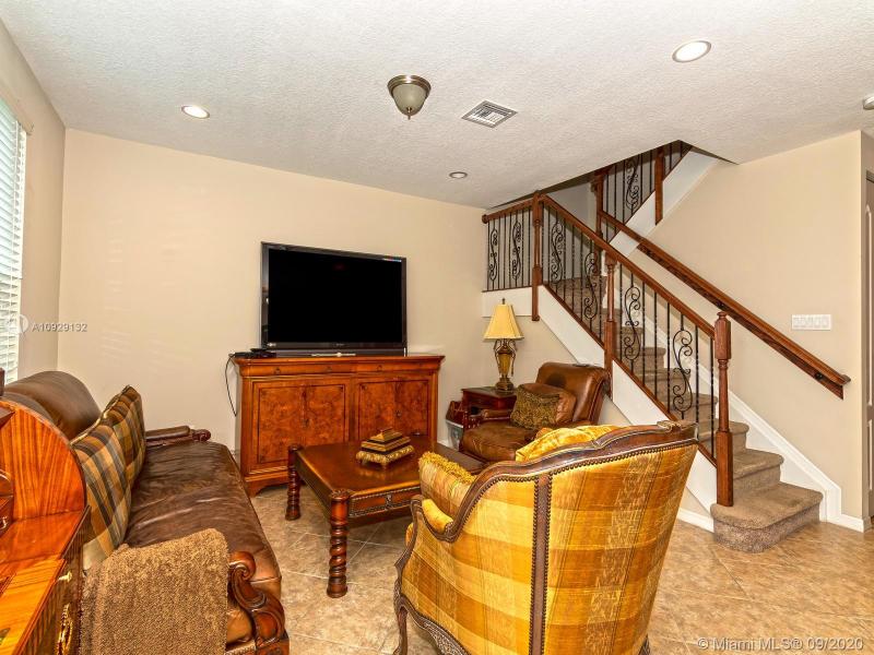Property photo # 6