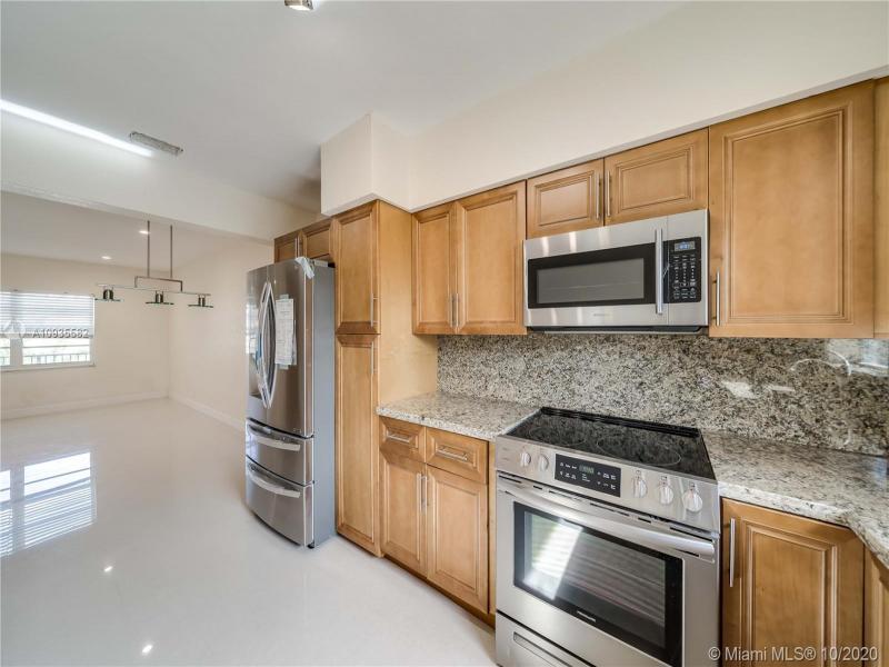Property photo # 9