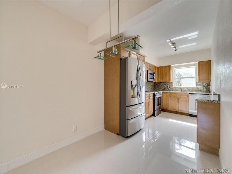 Property photo # 4