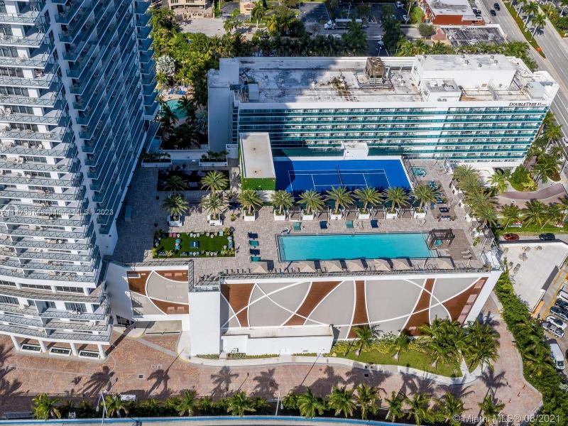 Condo for sale at Hyde Beach House R301