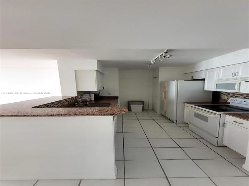 Property photo # 0