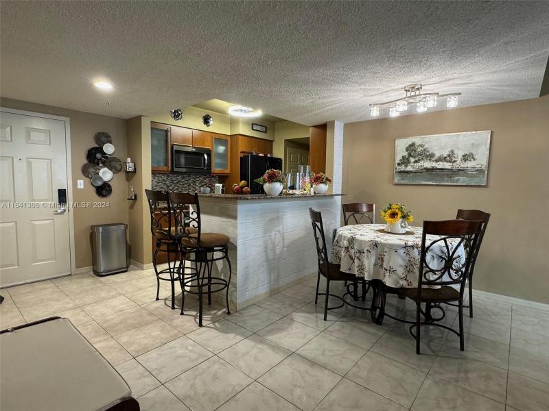 Apartment for rent at 2080 Ocean Drive 1607