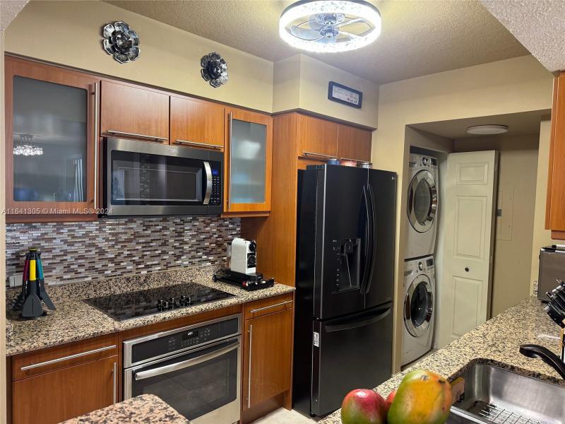 Apartment for rent at 2080 Ocean Drive 1607