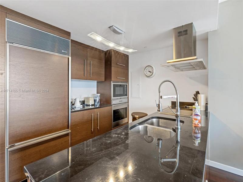Property photo # 9