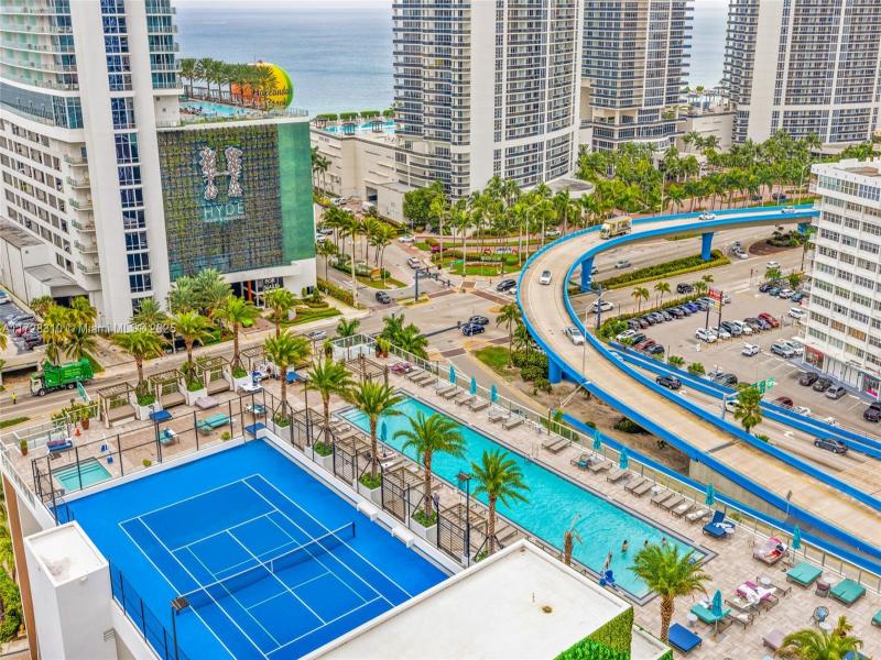 Condo for sale at Hyde Beach House R1601