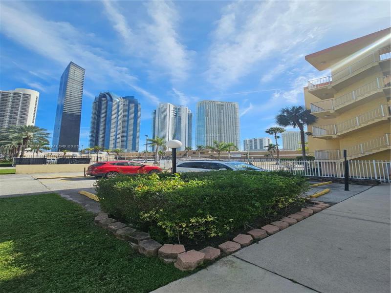 Comprar apartamento en Avila Condo 102