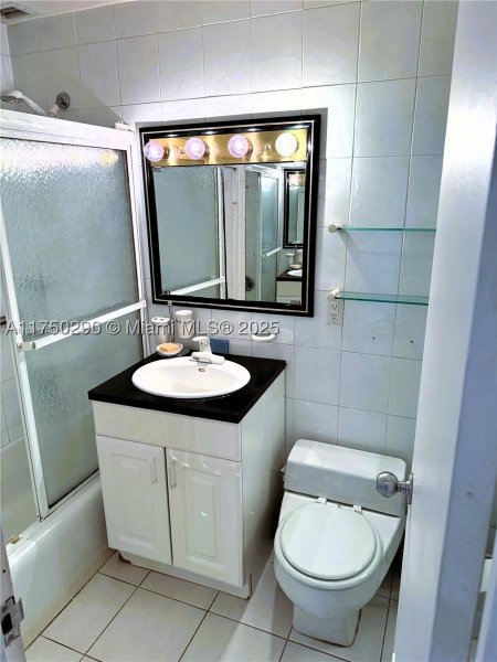 Condo for sale at Clipper 12R