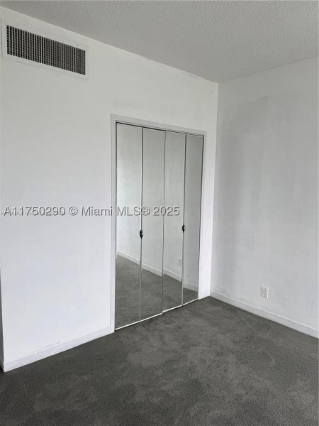 Condo for sale at Clipper 12R