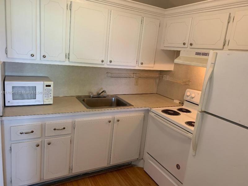 Property photo # 7