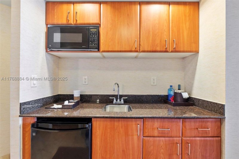 Condo for sale at Trump International Sonesta Beach Resort 1415