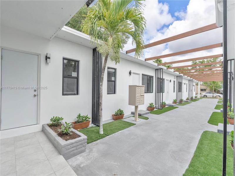 Property photo # 3