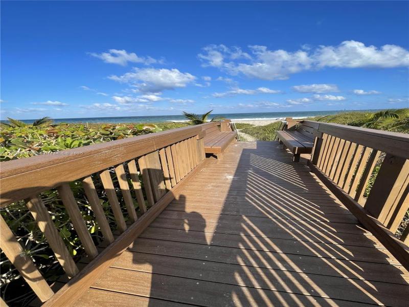 Property photo # 9
