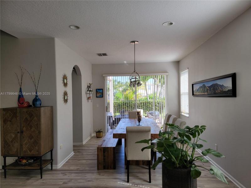 Property photo # 7