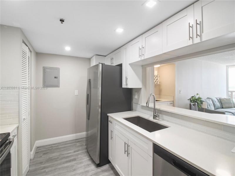Property photo # 3