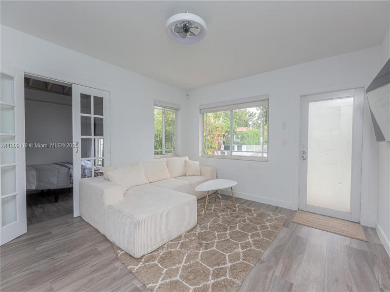 Property photo # 4