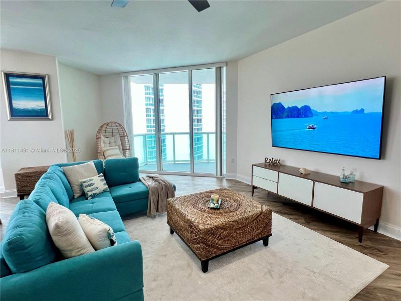 Property photo # 9