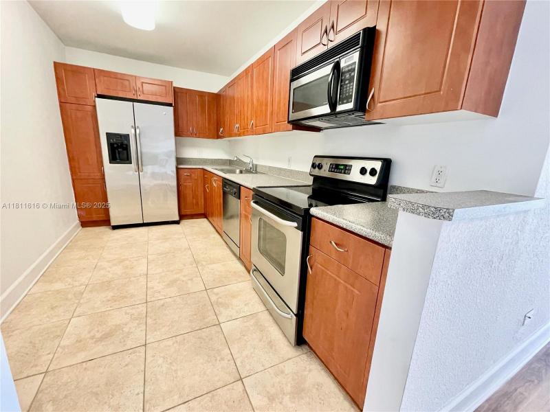Property photo # 9