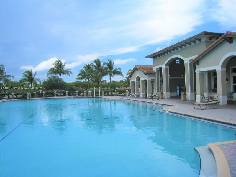 Property photo # 9