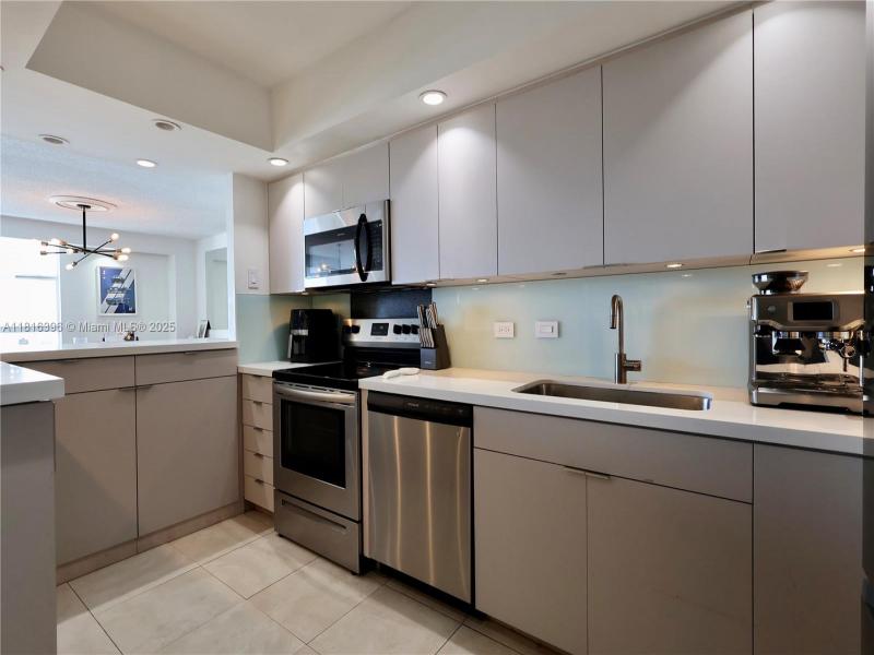 Property photo # 7