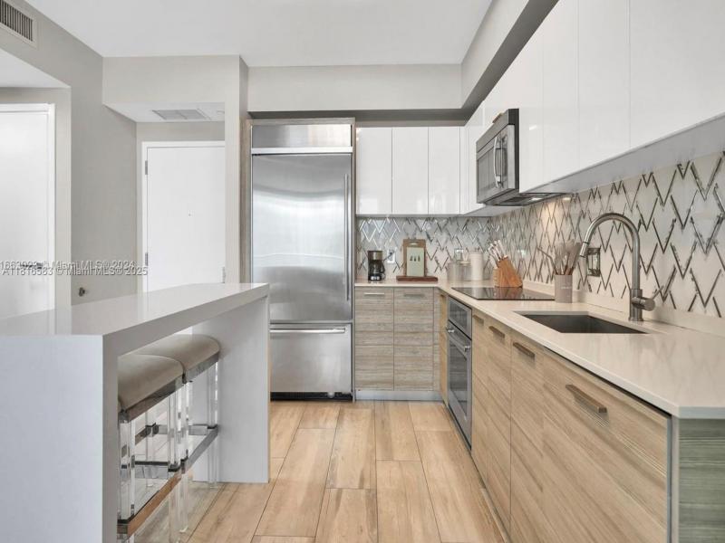 Property photo # 6