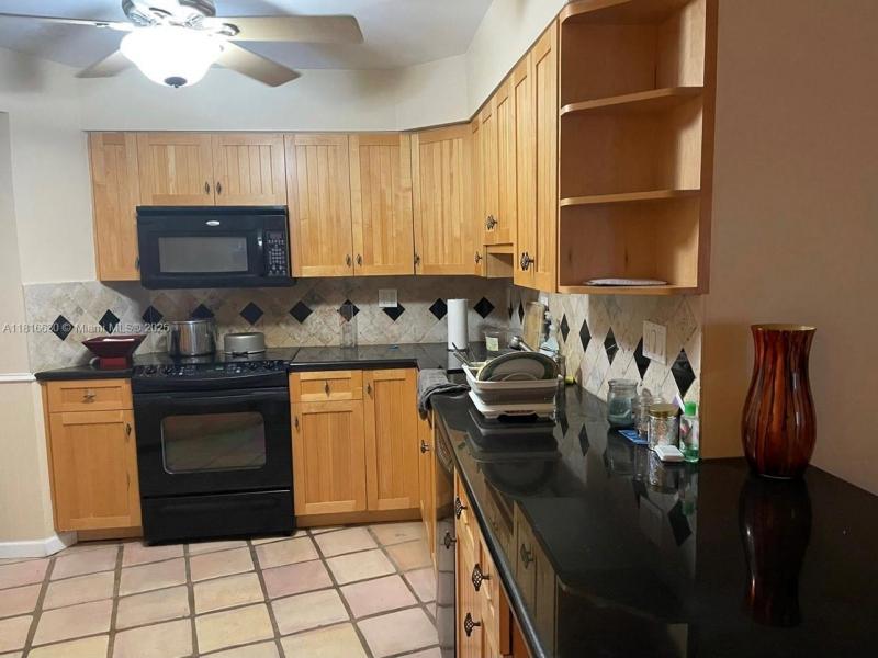Property photo # 7