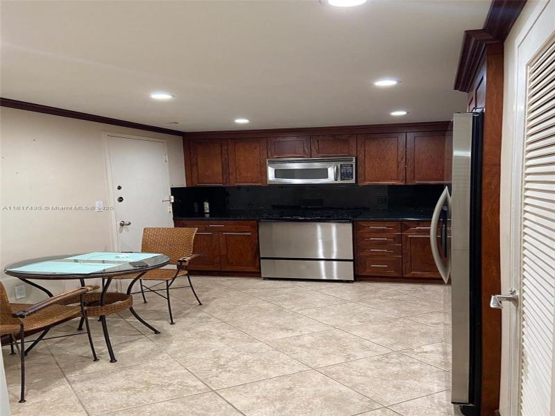 Property photo # 8