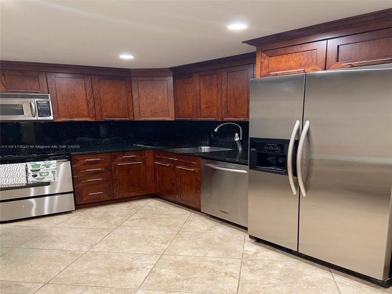 Property photo # 3