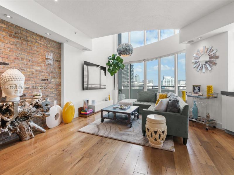 Property photo # 4