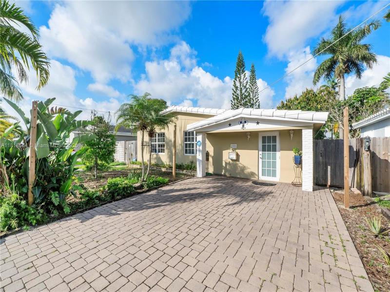 Property photo # 0