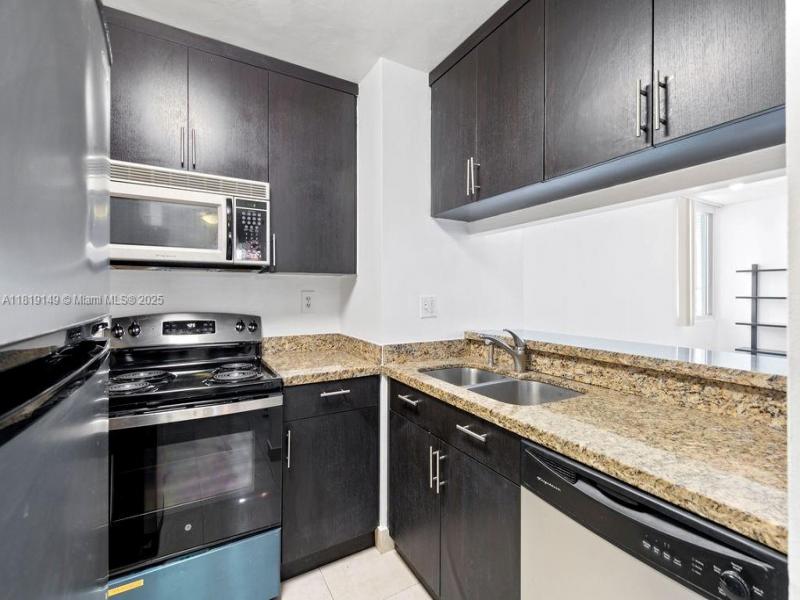 Property photo # 4
