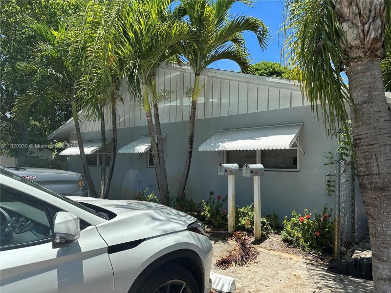 Property photo # 0