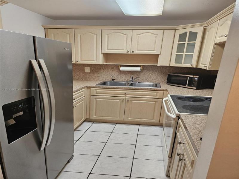 Property photo # 4