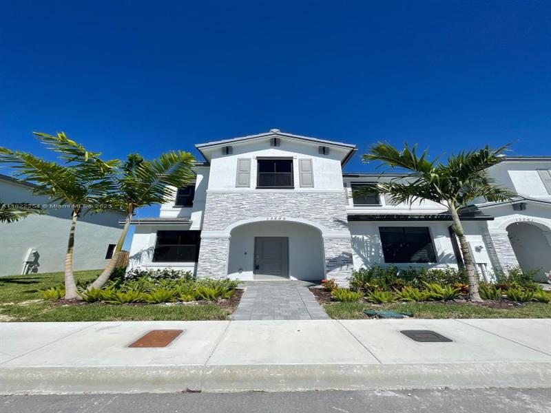 Property photo # 0