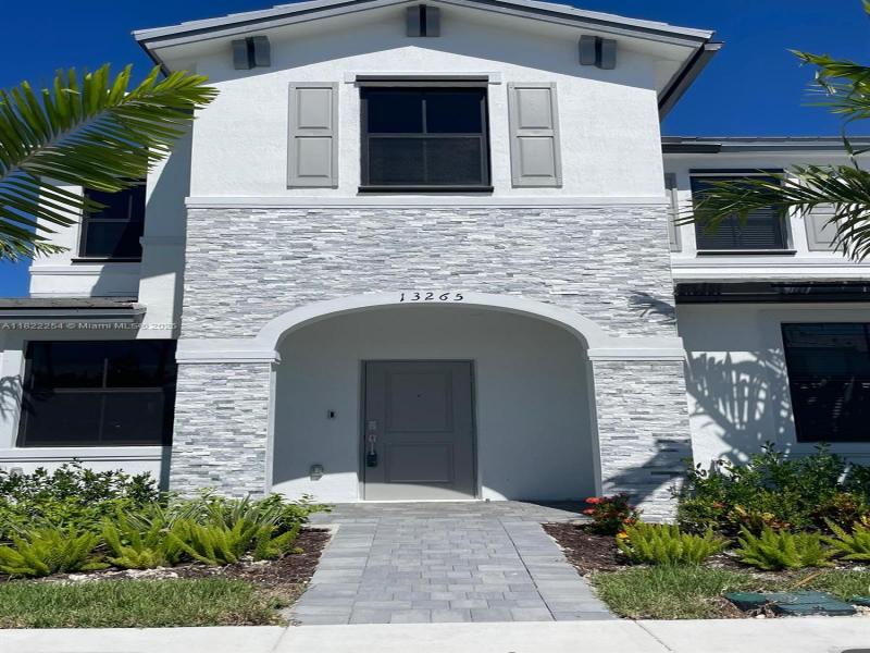 Property photo # 4
