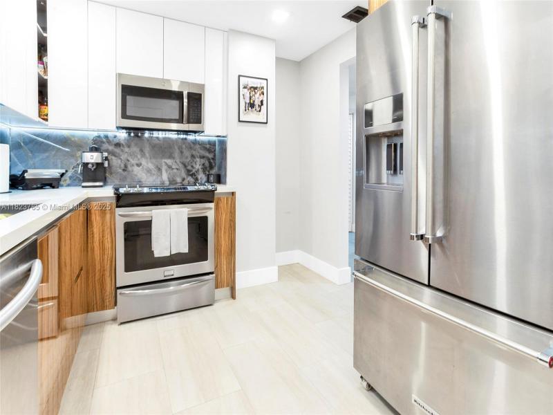 Property photo # 8